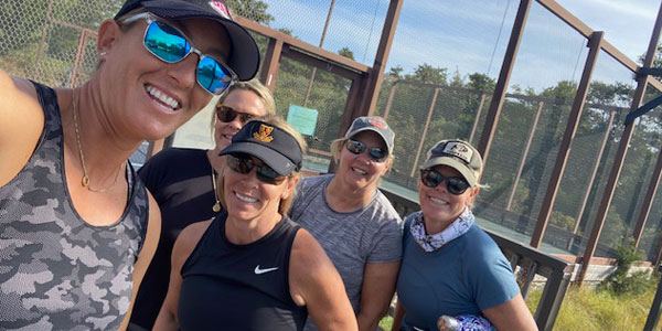 Courtside selfie between sessions