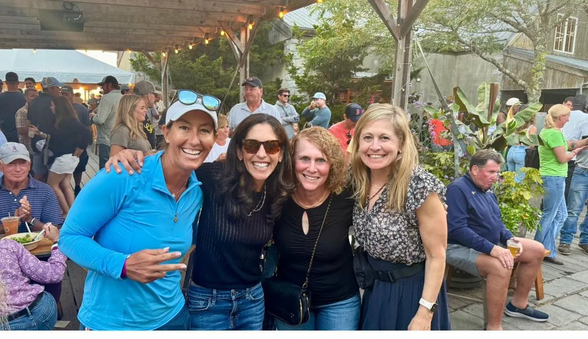 Doubles play on the platform tennis courts